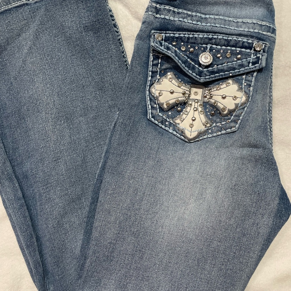 Stylish Blue Embellished Women's Jeans